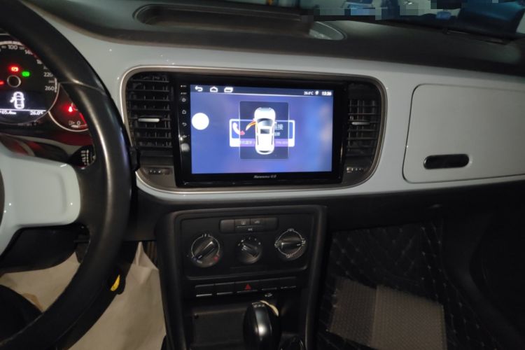 Used Volkswagen Beetle 2014 1.2TSI Fashion Edition Audio And AC Panel
