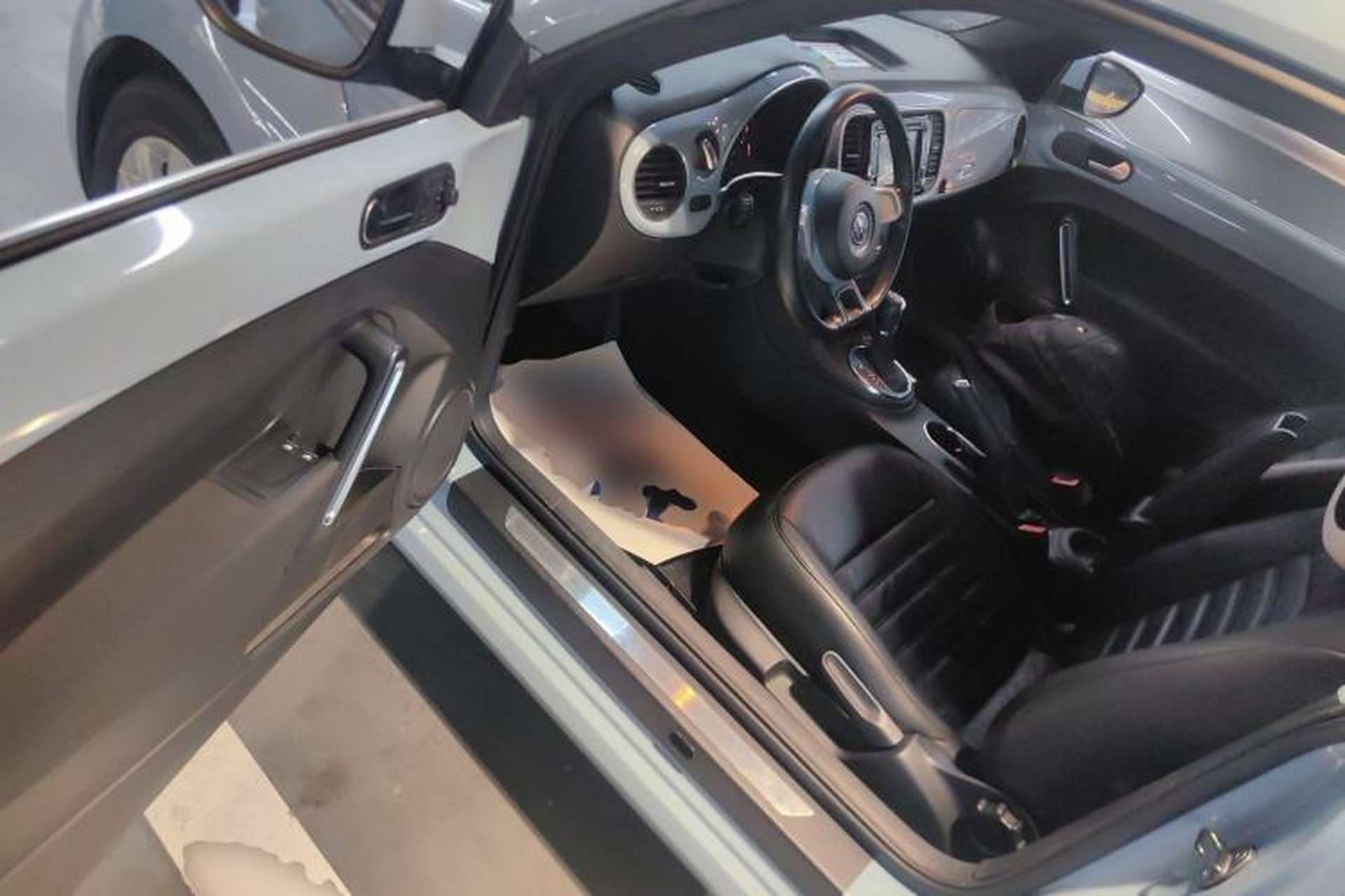 Used Volkswagen Beetle 2014 1.4TSI Fashion Edition Driver Seat