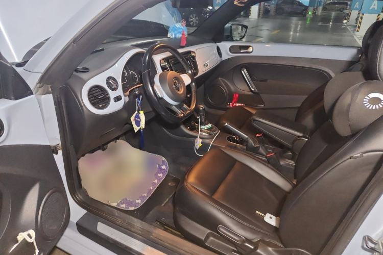 Used Volkswagen Beetle 2014 1.4TSI Fashion Edition Driver Seat