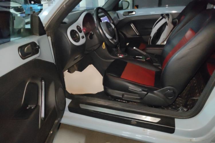 Used Volkswagen Beetle 2014 1.2TSI Fashion Edition Driver Seat