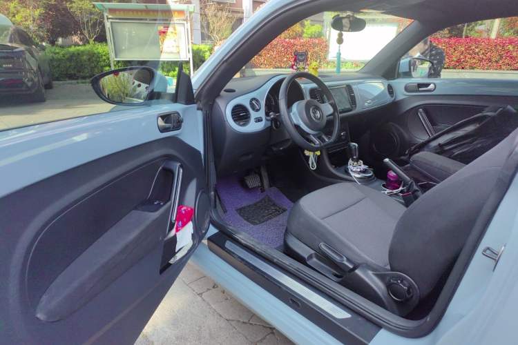 Used Volkswagen Beetle 2014 1.2TSI Fashion Edition Driver Seat