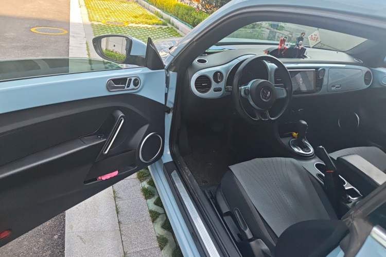 Used Volkswagen Beetle 2014 1.2TSI Fashion Edition Driver Seat