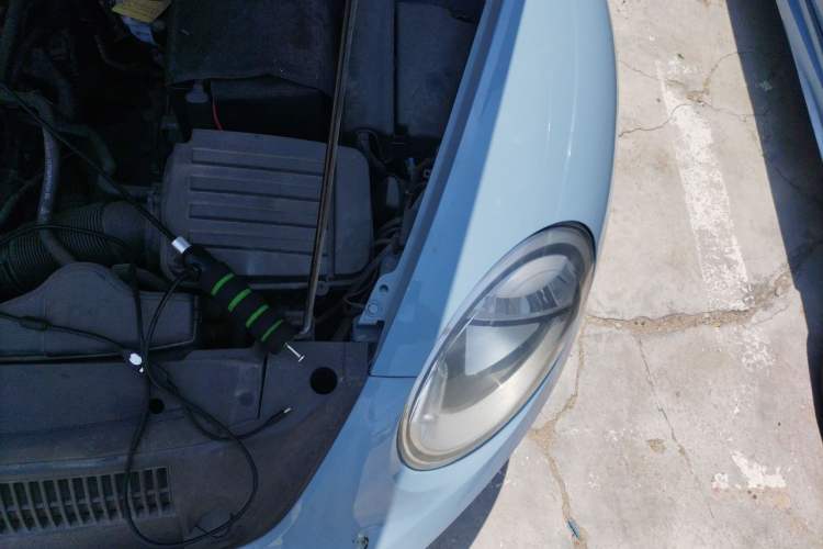 Used Volkswagen Beetle 2014 1.2TSI Fashion Edition Engine Bay Left
