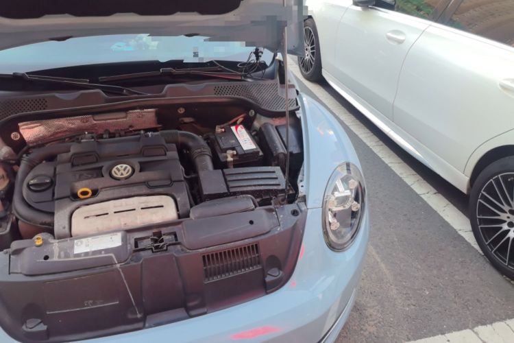Used Volkswagen Beetle 2014 1.4TSI Fashion Edition Engine Bay Left