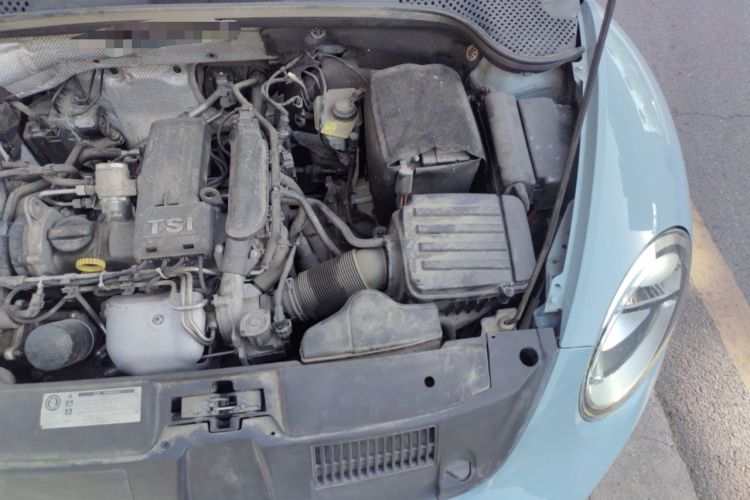 Used Volkswagen Beetle 2014 1.2TSI Fashion Edition Engine Bay Left