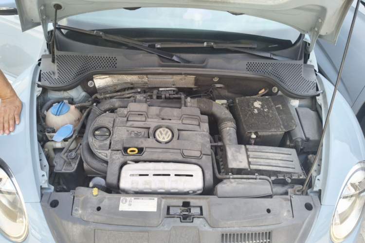Used Volkswagen Beetle 2014 1.4TSI Fashion Edition Engine Bay