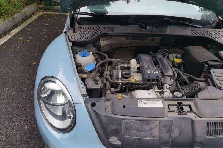 Used Volkswagen Beetle 2014 1.2TSI Fashion Edition Engine Bay Right