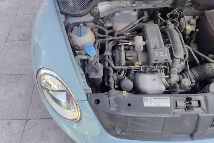Used Volkswagen Beetle 2014 1.2TSI Fashion Edition Engine Bay Right