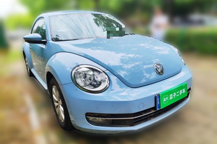 Used Volkswagen Beetle 2014 1.4TSI Fashion Edition Front Right 45 Deg