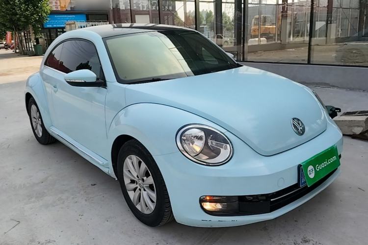 Used Volkswagen Beetle 2014 1.2TSI Fashion Edition Front Right 45 Deg