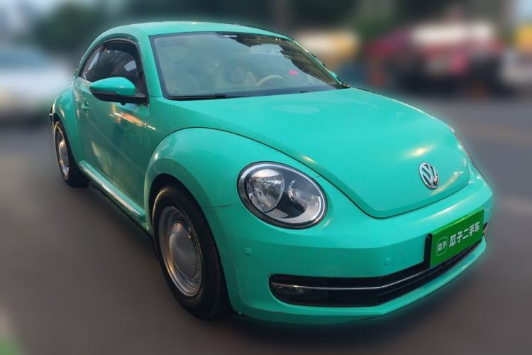 Used Volkswagen Beetle 2014 1.2TSI Fashion Edition Front Right 45 Deg