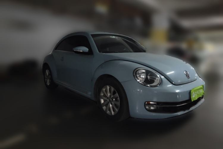 Used Volkswagen Beetle 2014 1.2TSI Fashion Edition Front Right 45 Deg