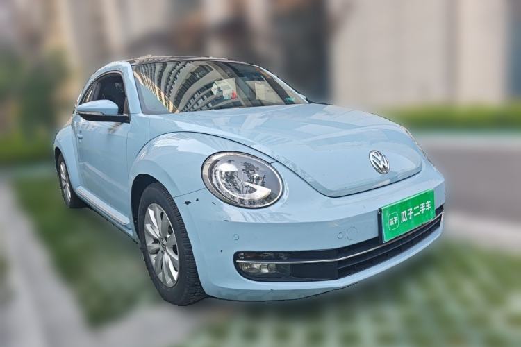 Used Volkswagen Beetle 2014 1.2TSI Fashion Edition Front Right 45 Deg