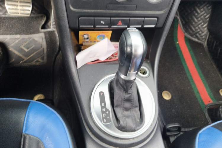 Used Volkswagen Beetle  Gear Lever