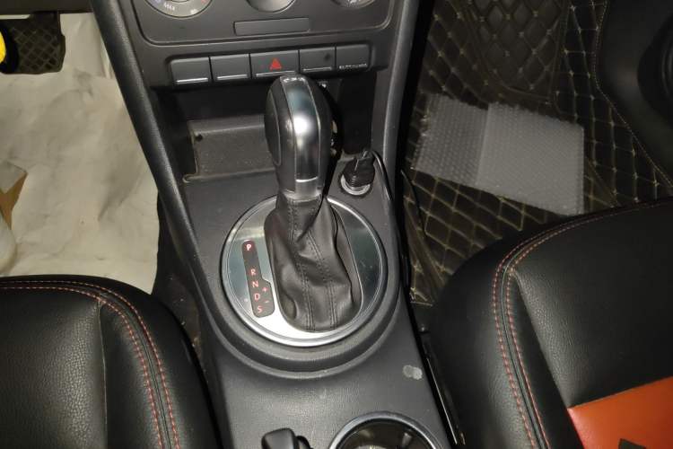 Used Volkswagen Beetle 2014 1.2TSI Fashion Edition Gear Lever