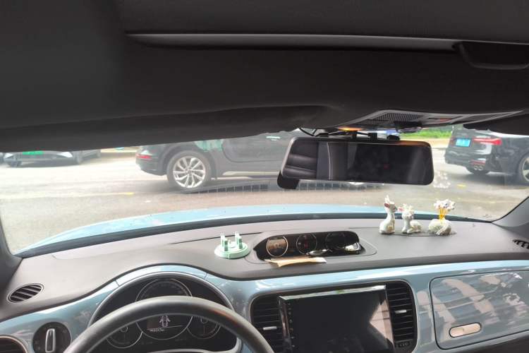 Used Volkswagen Beetle 2014 1.4TSI R-Line Headliner