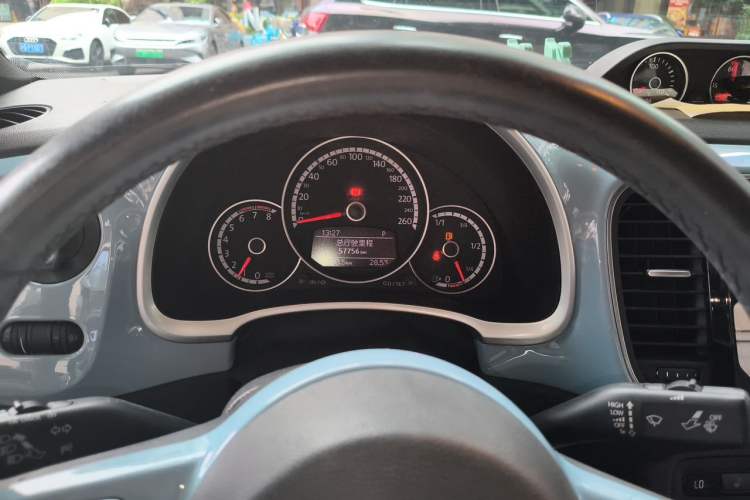 Used Volkswagen Beetle 2014 1.4TSI R-Line Instrument Cluster