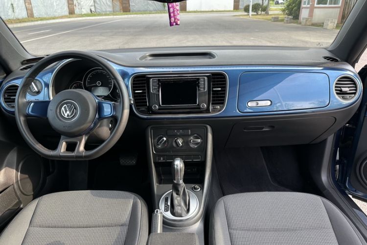 Used Volkswagen Beetle 2014 1.2TSI Fashion Edition Interior 1