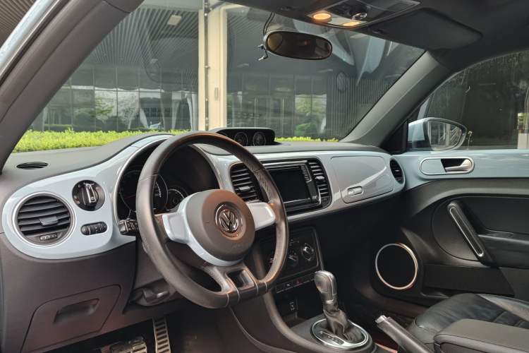 Used Volkswagen Beetle 2014 1.2TSI Comfort Model Interior 5