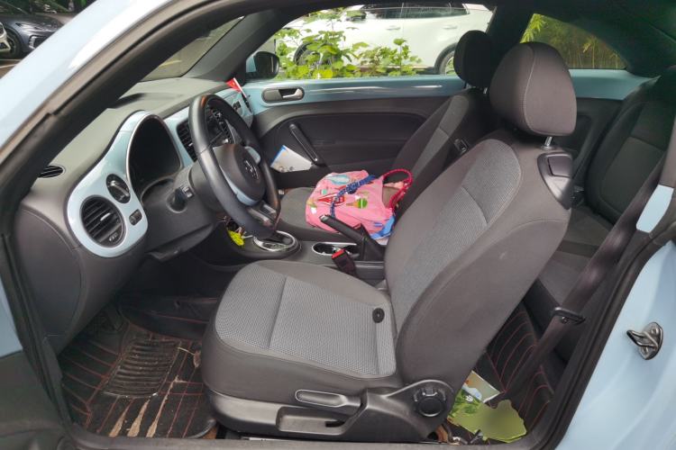 Used Volkswagen Beetle 2014 1.2TSI Fashion Edition Left Front Seat