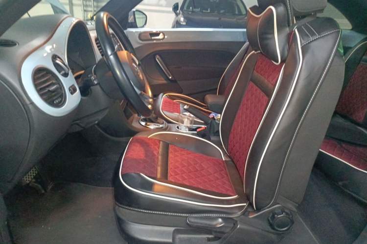 Used Volkswagen Beetle 2014 1.4TSI Comfort Model Left Front Seat