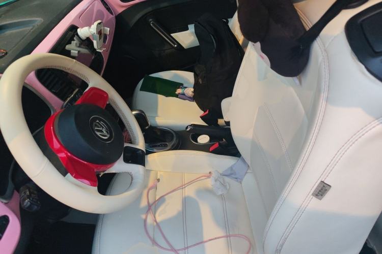 Used Volkswagen Beetle 2014 1.2TSI Fashion Edition Left Front Seat