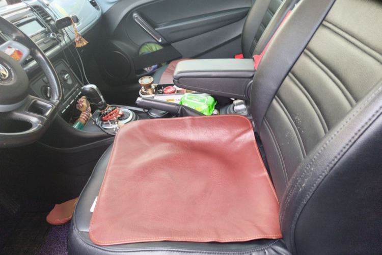 Used Volkswagen Beetle 2014 1.4TSI Fashion Edition Left Front Seat