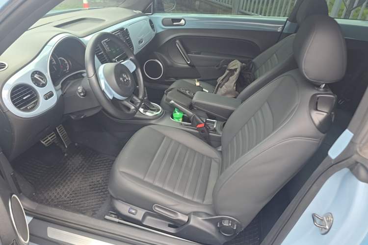 Used Volkswagen Beetle 2014 1.2TSI Comfort Model Left Front Seat