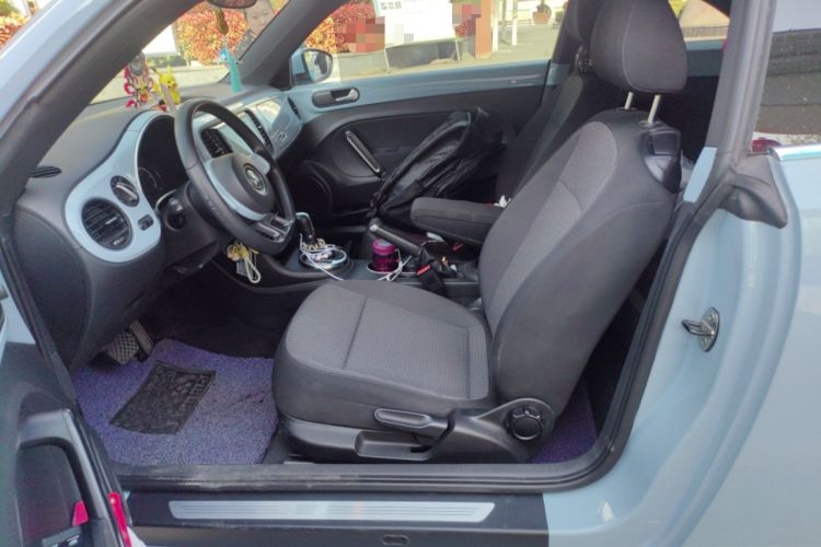 Used Volkswagen Beetle 2014 1.2TSI Fashion Edition Left Front Seat