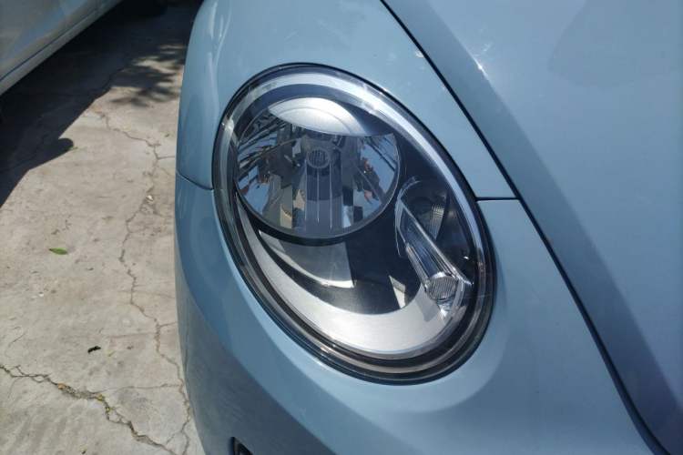 Used Volkswagen Beetle 2014 1.2TSI Fashion Edition Right Front Headlight