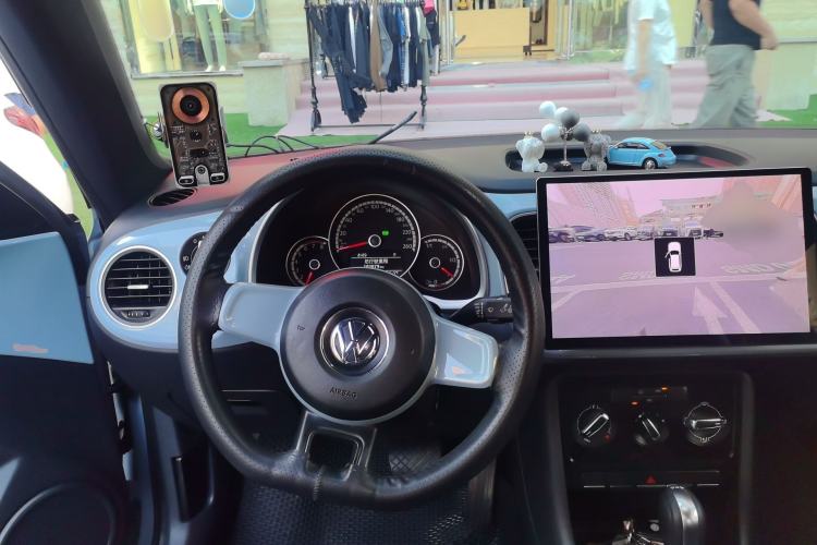 Used Volkswagen Beetle 2014 1.4TSI Fashion Edition Steering Wheel