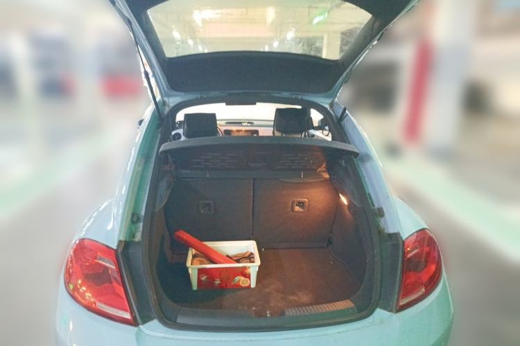 Used Volkswagen Beetle 2014 1.4TSI Comfort Model Trunk