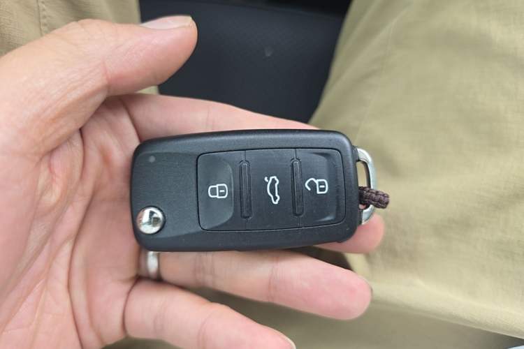 Used Volkswagen Beetle 2014 1.2TSI Comfort Model Vehicle Key