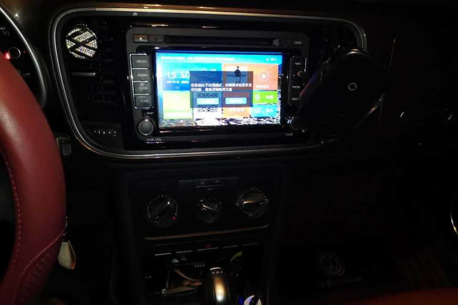 Used Volkswagen Beetle 2014 1.2TSI Fashion Edition Audio And AC Panel