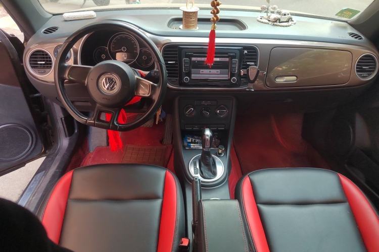 Used Volkswagen Beetle 2014 1.2TSI Fashion Edition Center Console
