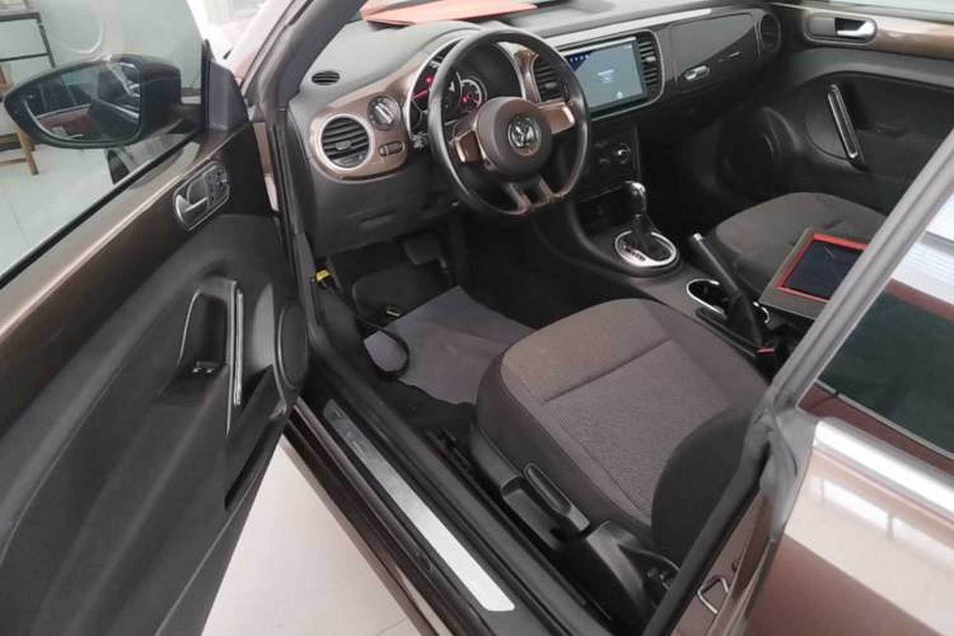 Used Volkswagen Beetle 2014 1.4TSI Fashion Edition Driver Seat