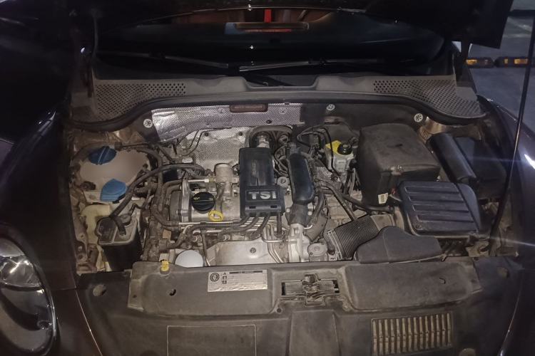 Used Volkswagen Beetle 2014 1.2TSI Fashion Edition Engine Bay