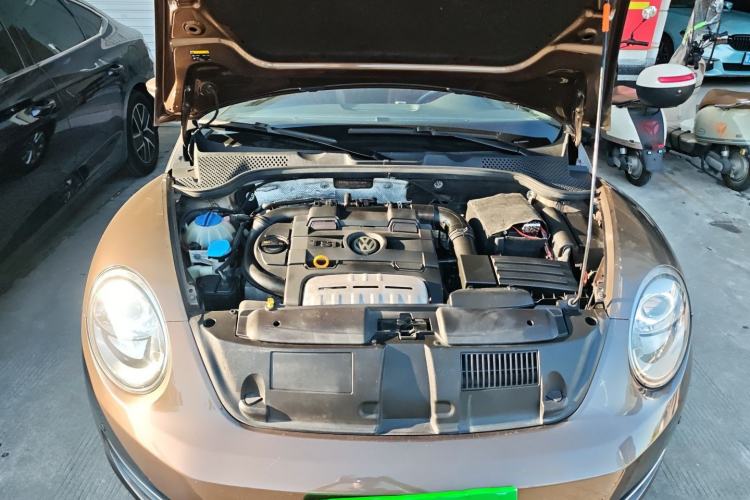 Used Volkswagen Beetle 2014 1.4TSI Fashion Edition Engine Bay