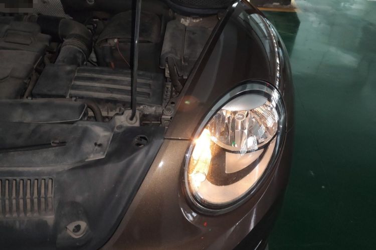 Used Volkswagen Beetle 2014 1.4TSI Fashion Edition Engine Bay Left
