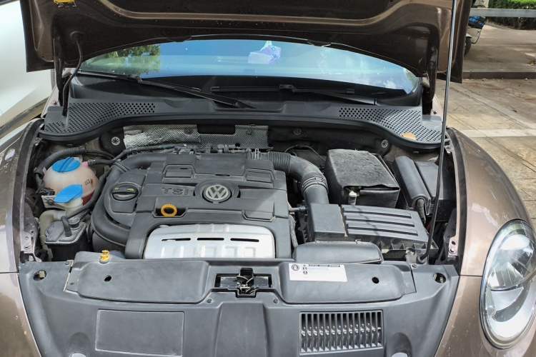 Used Volkswagen Beetle 2014 1.4TSI Fashion Edition Engine Bay