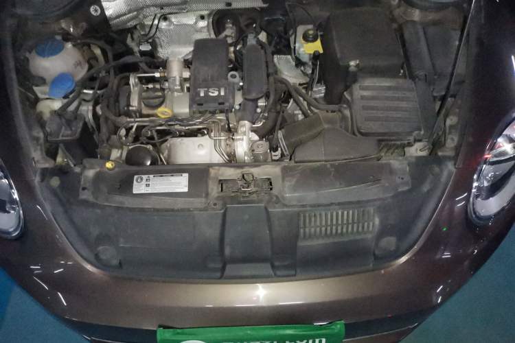 Used Volkswagen Beetle 2014 1.2TSI Fashion Edition Engine Bay