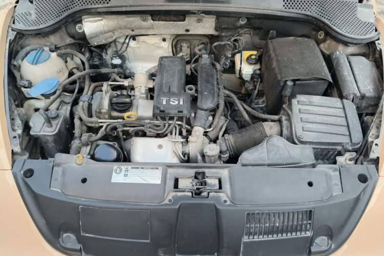 Used Volkswagen Beetle 2014 1.2TSI Fashion Edition Engine Bay