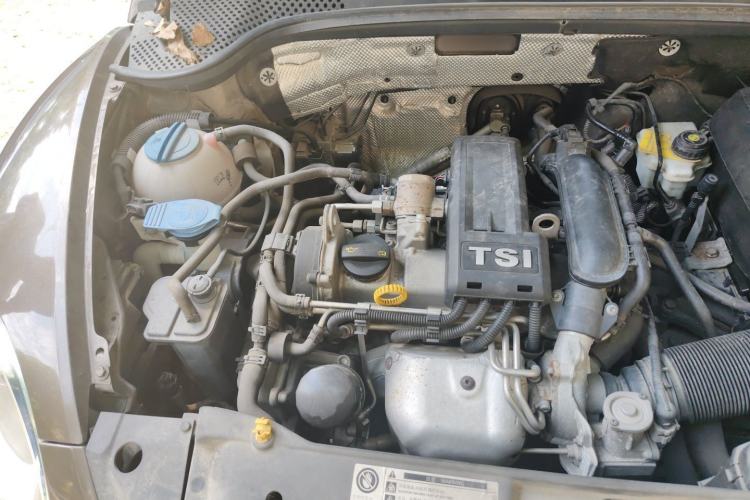 Used Volkswagen Beetle 2014 1.2TSI Comfort Model Engine Bay Right