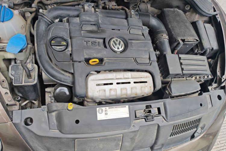 Used Volkswagen Beetle 2014 1.4TSI Fashion Edition Engine Bay