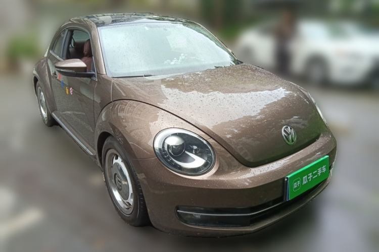 Used Volkswagen Beetle 2014 1.2TSI Comfort Model Front Right 45 Deg