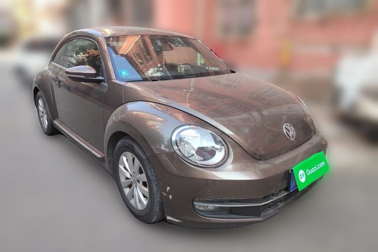 Used Volkswagen Beetle 2014 1.2TSI Fashion Edition Front Right 45 Deg
