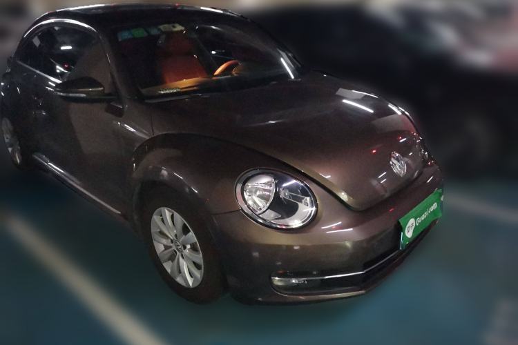 Used Volkswagen Beetle 2014 1.2TSI Fashion Edition Front Right 45 Deg