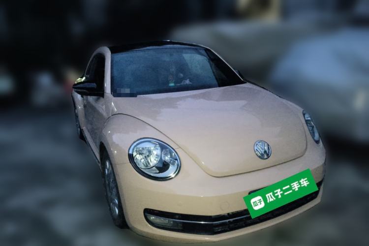 Used Volkswagen Beetle 2014 1.2TSI Fashion Edition Front Right 45 Deg