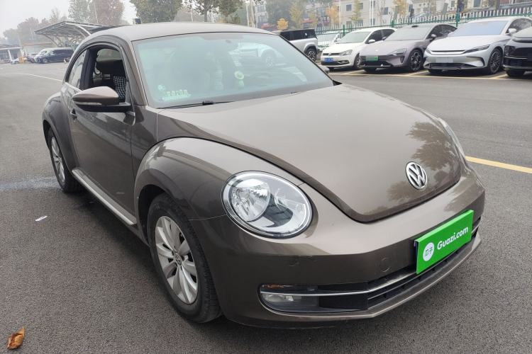 Used Volkswagen Beetle 2014 1.4TSI Fashion Edition Front Right 45 Deg