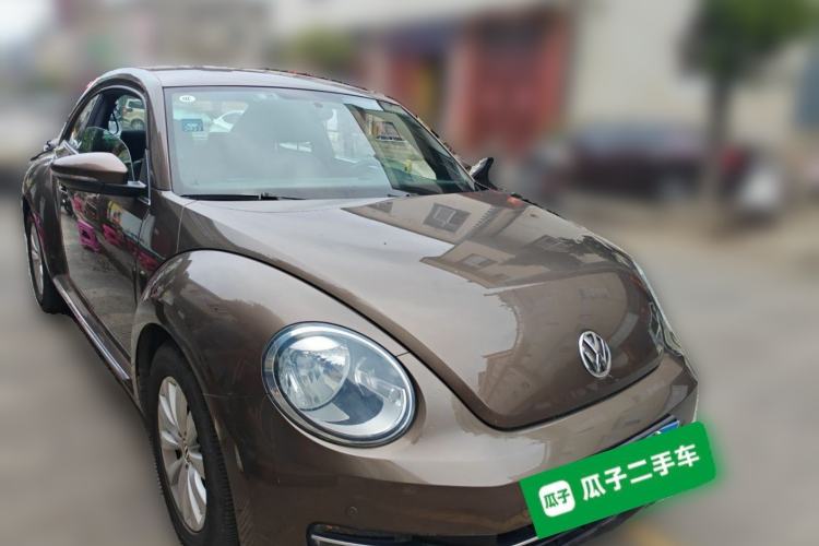 Used Volkswagen Beetle 2014 1.4TSI Fashion Edition Front Right 45 Deg